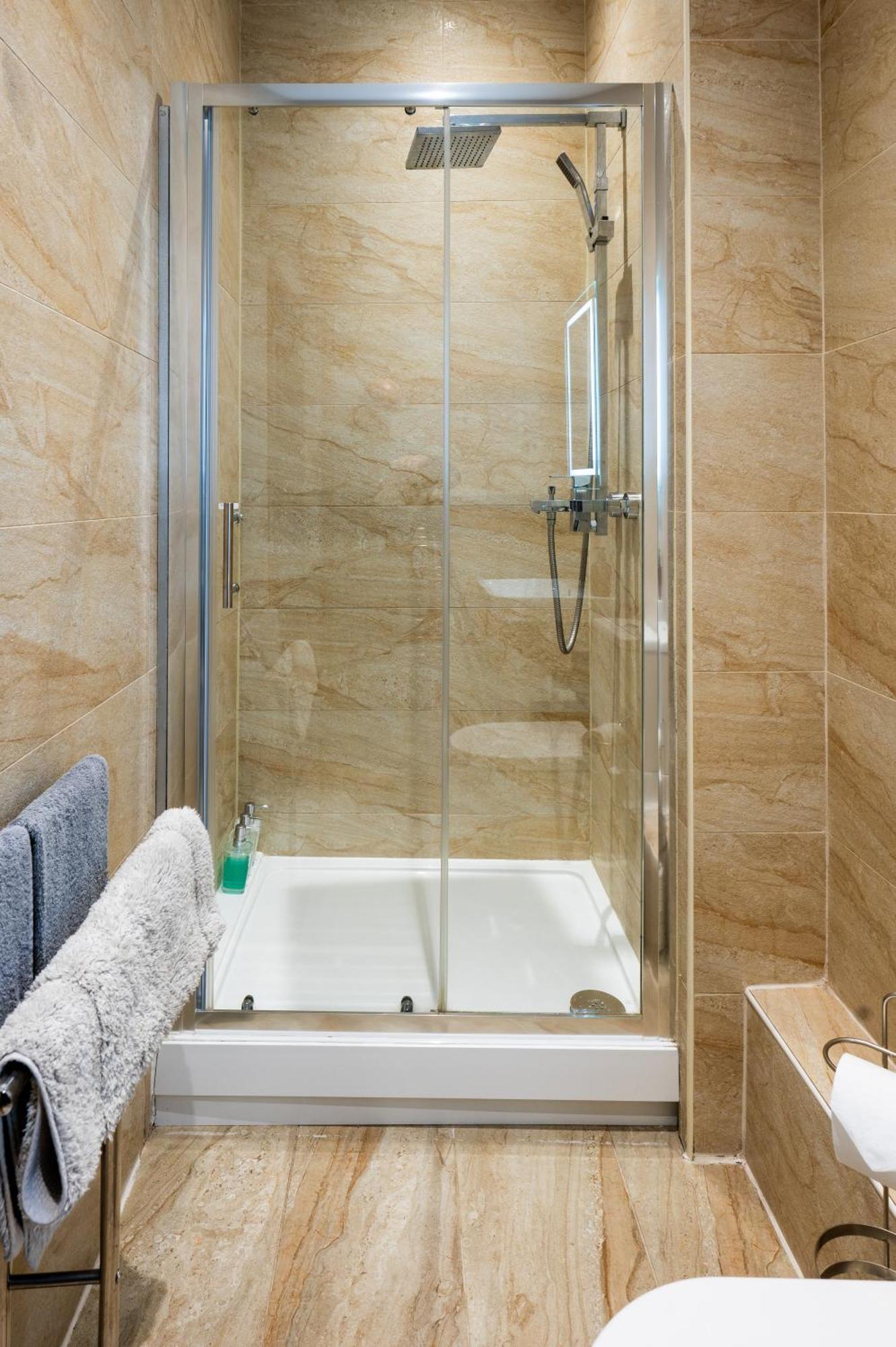 Reef9 - Modern Central Flat, 5 Mins From Beach, Centre And Bournemouth International Centre Dış mekan fotoğraf